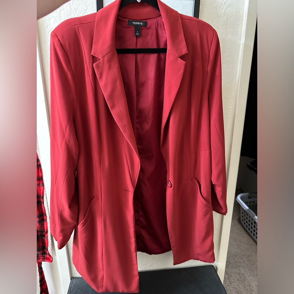 Red boyfriend blazer